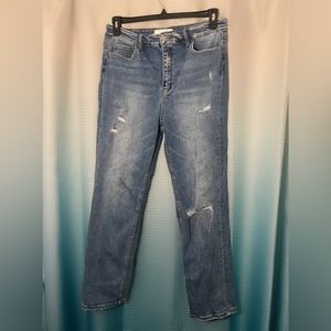 VERVET blue high rise straight leg jeans. Distressed. size 32.